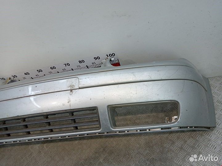 Бампер передний для Volkswagen Golf 4 1J0807217C