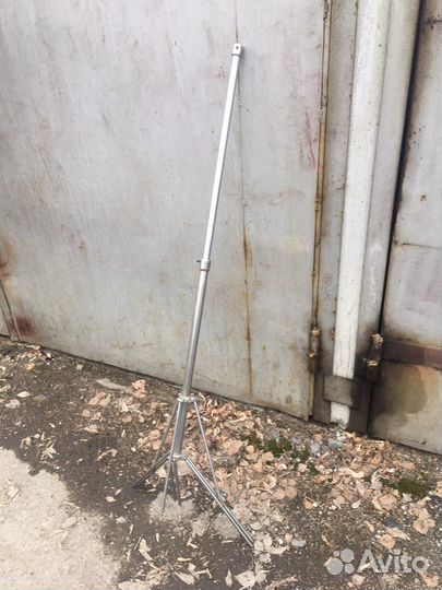 Штатив для микрофона