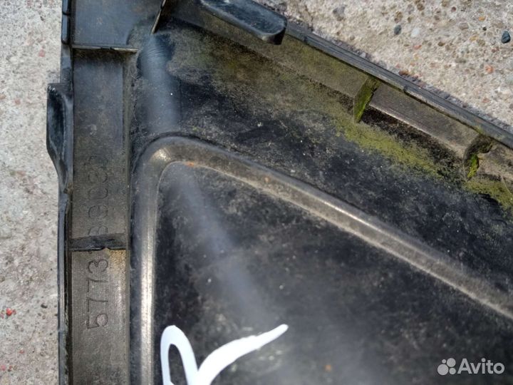 Subaru Forester 2016 правая накладка птф