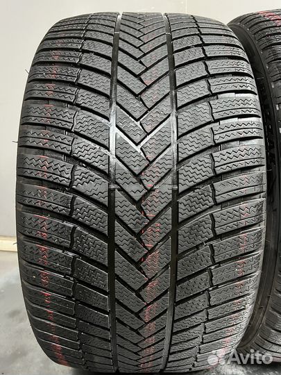 Bridgestone Blizzak LM-005 315/35 R21