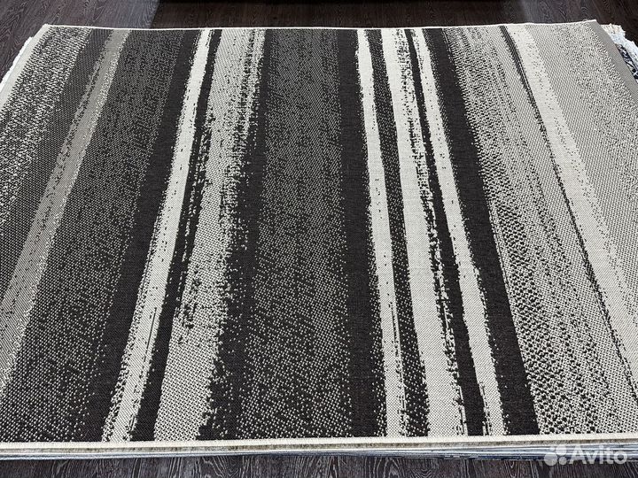 Ковер безыорсовый 1.6х2.3