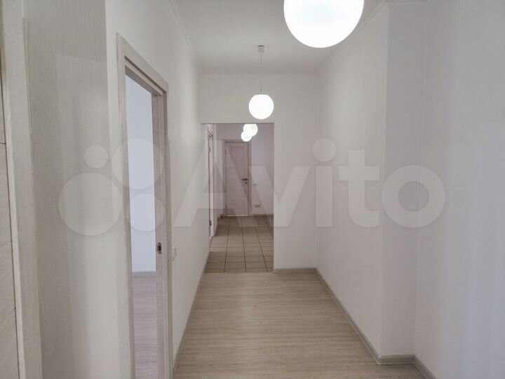 Аукцион: 3-к. квартира, 82 м², 16/18 эт.