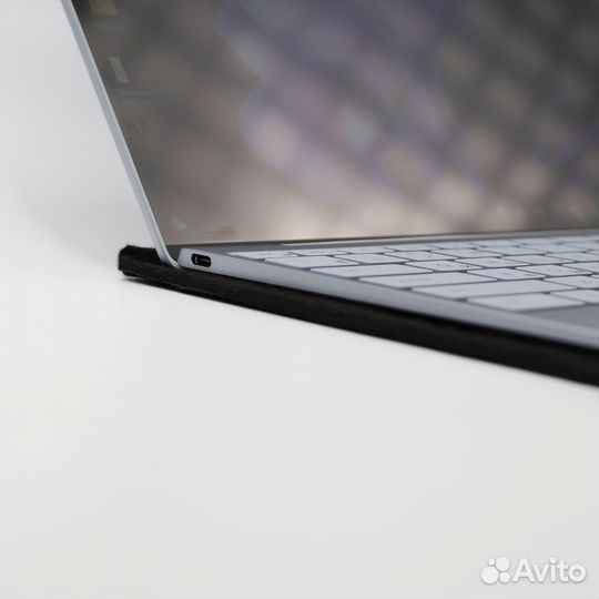 Ноутбук Dell XPS 9315 i7-1260U/16GB/1TB