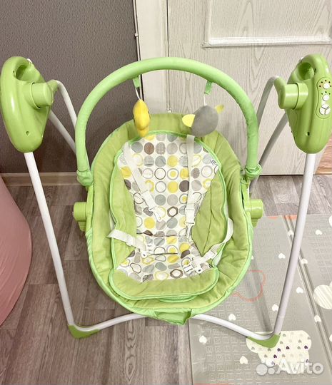 Детский шезлонг/электроные качели 2 в 1