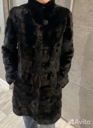 Продам норковую шубу