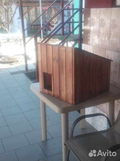 Будки, клетки