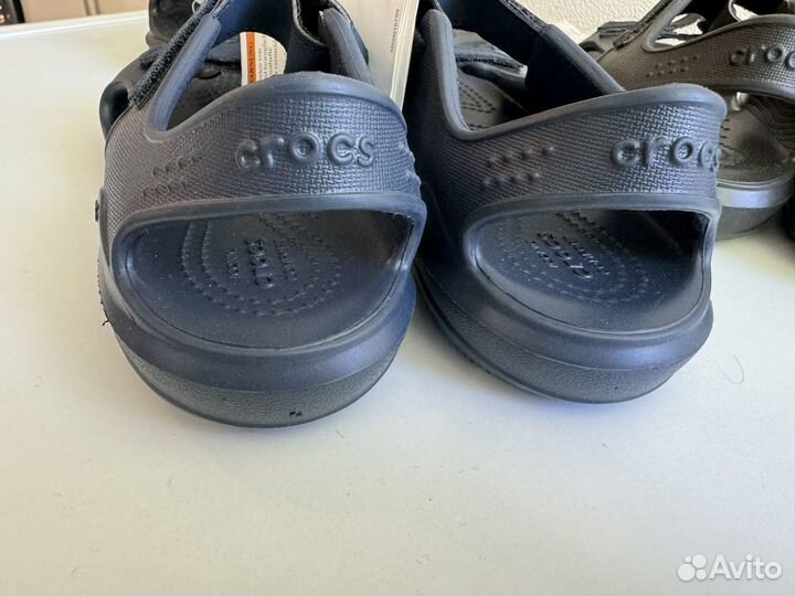 Новые сандалии Crocs