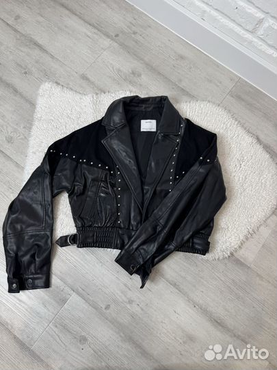 Куртка bershka женская