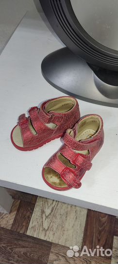Босоножки сандали для девочки 21