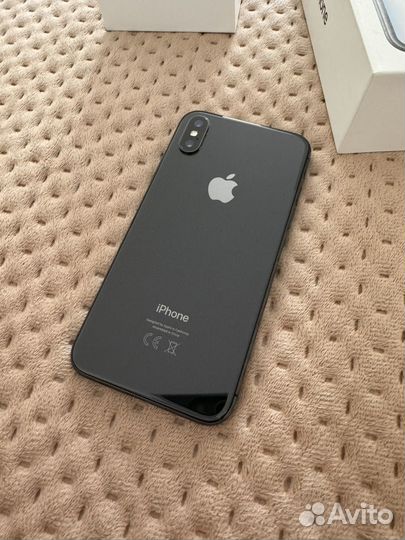 iPhone X, 256 ГБ