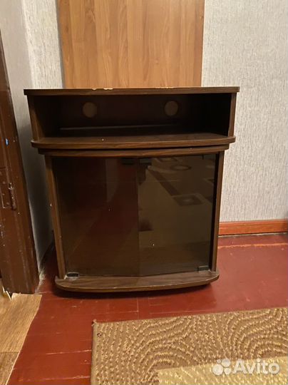 Тумба под телевизор