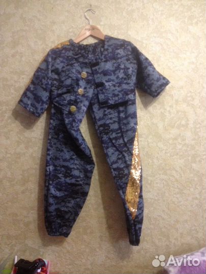 Продам военный костюм для выступлений