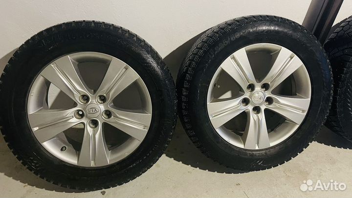 Продам шины с дисками