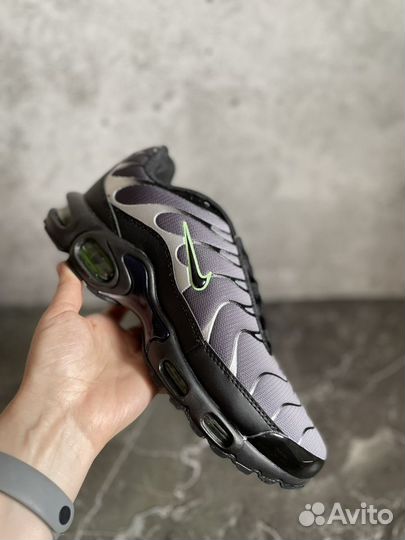 Кроссовки мужские Nike Air Max Tn Plus