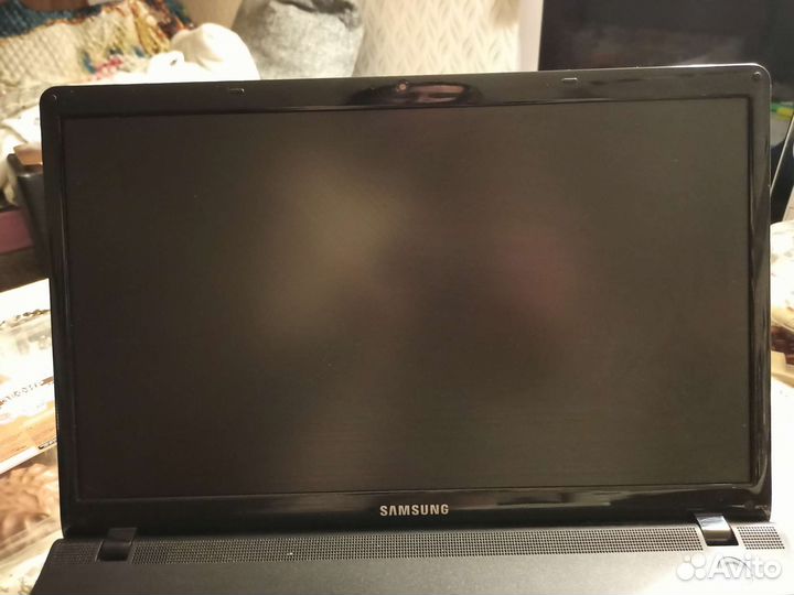 Ноутбук samsung