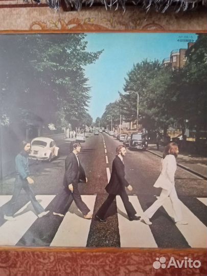 The Beatles, John Lennon, G. Harrison, McCartney