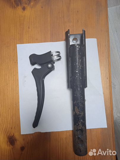 Ручка, свечной ключ на 21