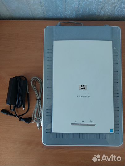 Cканер HP Scanjet G2710