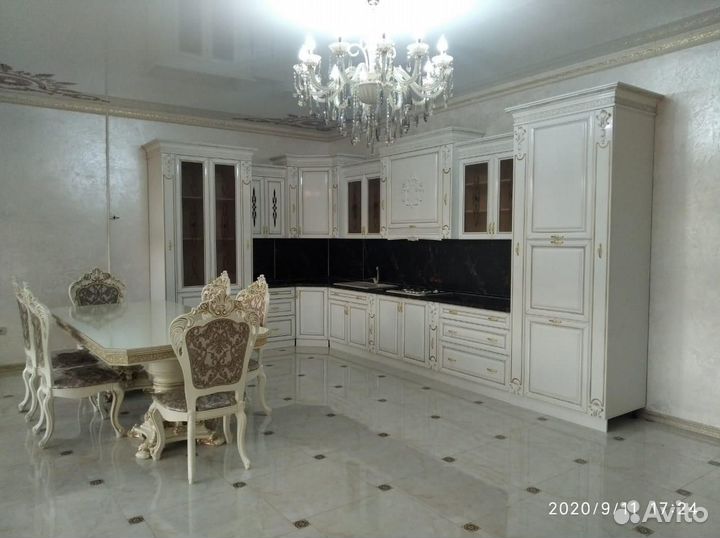 Кухонный гарнитур