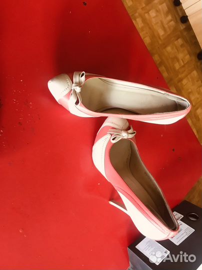 Обувь женская 36 размер
