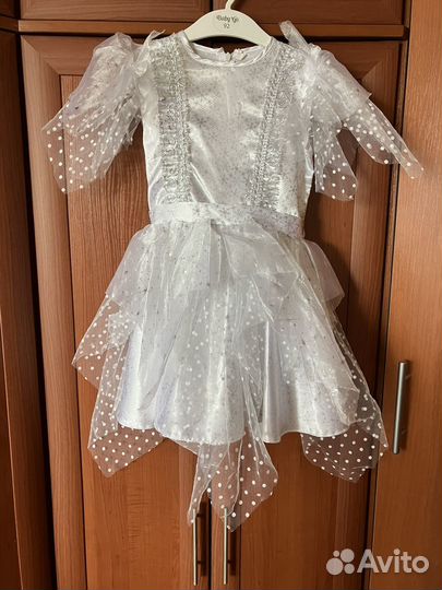 Нарядное платье Снежинка