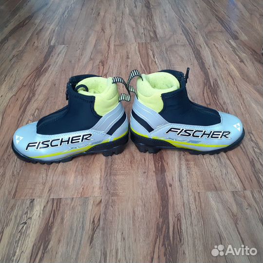 Лыжные ботинки fischer 31