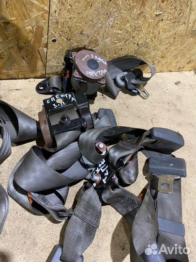 Ремень безопасности задний Kia Spectra седан S6D