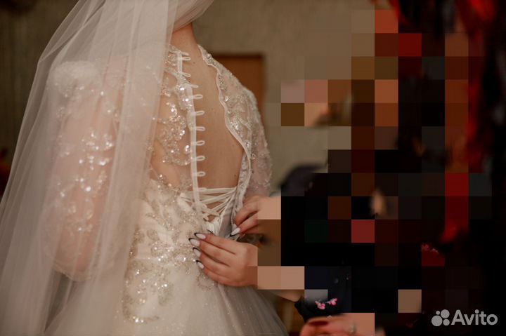 Свадебное платье 44 46 бу
