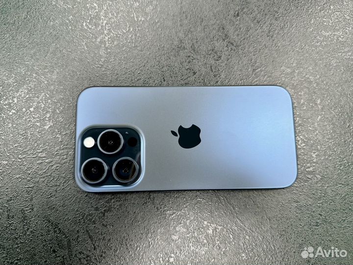 iPhone 15 Pro, 256 ГБ