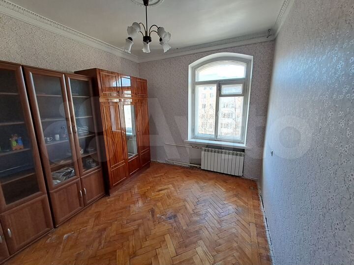 3-к. квартира, 64 м², 4/4 эт.