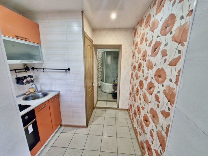 2-к. квартира, 43 м², 1/1 эт.