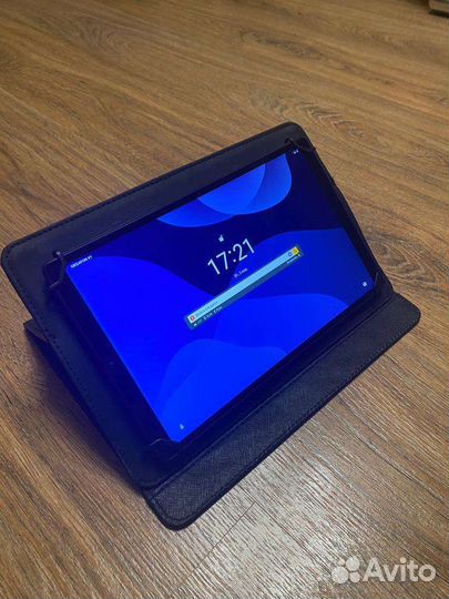 Планшет Lenovo TAB M10 HD