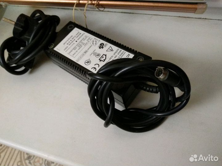 Блок питания Cisco 14V- 1,5A