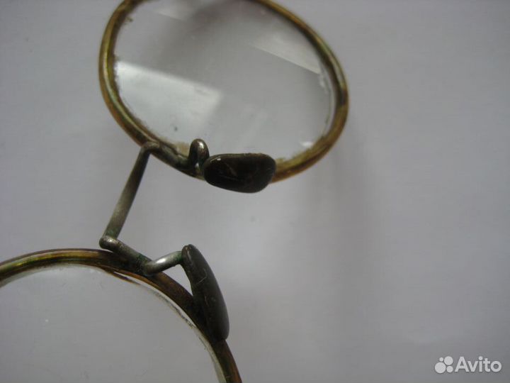 Очки старинные