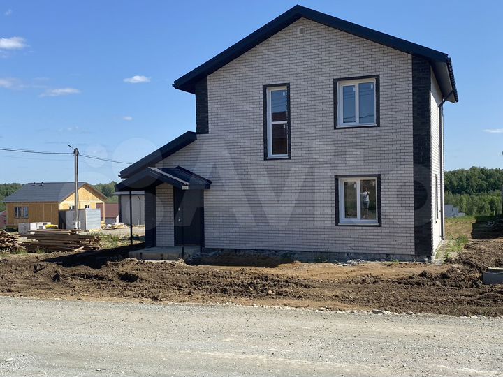 Дом 142 м² на участке 6 сот.