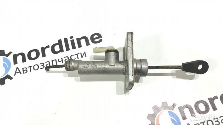 Главный цилиндр сцепления Kia Ceed 1 хэтчбек 1.4