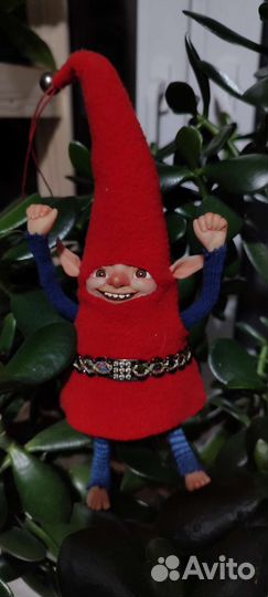 Новогодняя игрушка ручной работы 