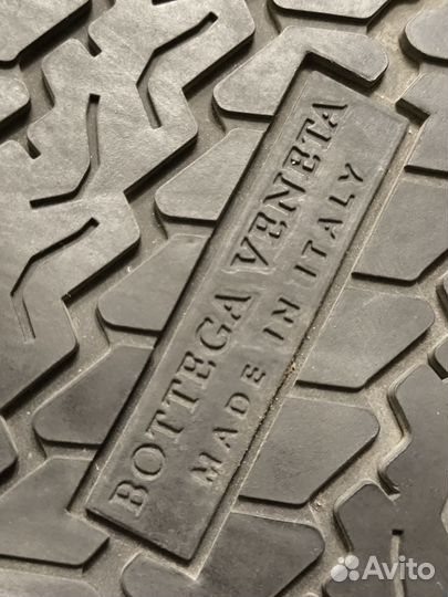 Шлепанцы bottega veneta Италия Оригинал Размер 43