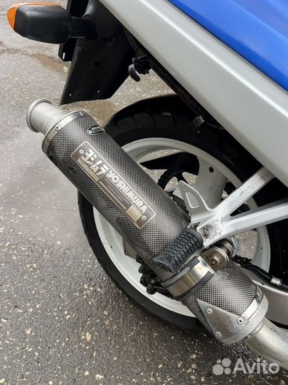 Suzuki RF400