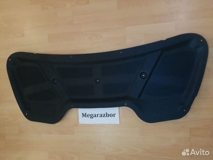 Шумоизоляция капота Hyundai ix35 Tucson 2