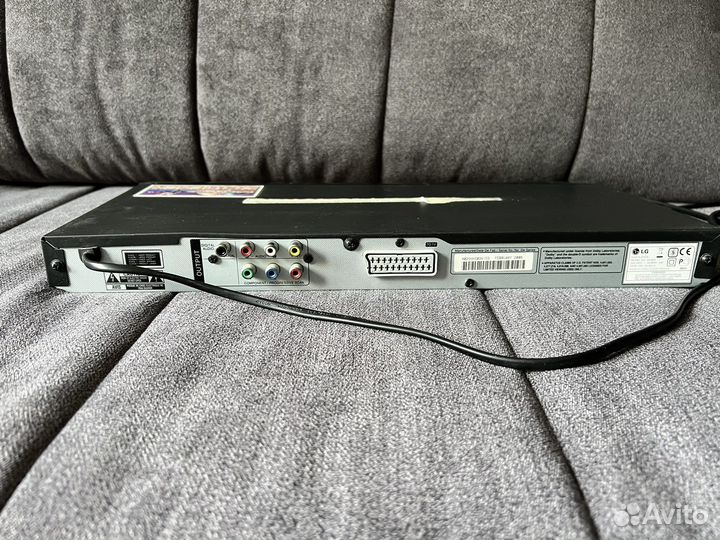 DVD/CD player LG DK869 с караоке