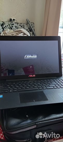Ноутбук asus