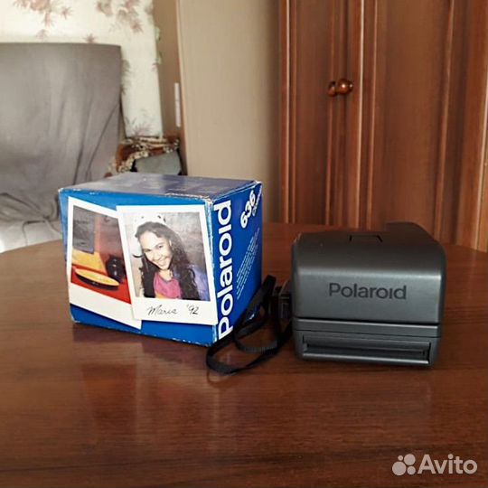Polaroid 636 closeup