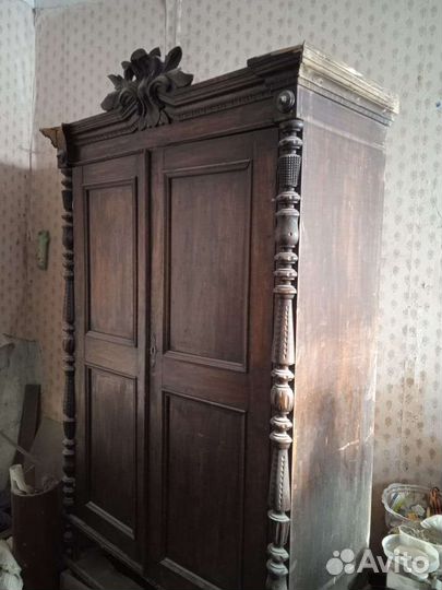 Старинная антикварная