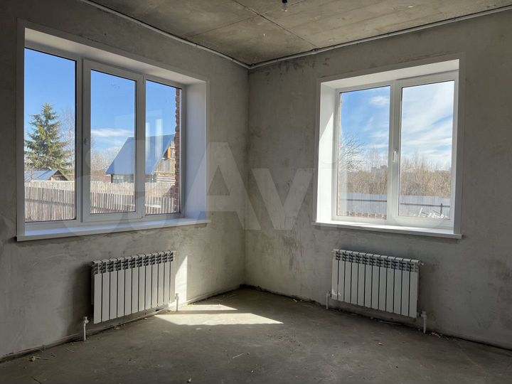 Коттедж 150 м² на участке 6 сот.