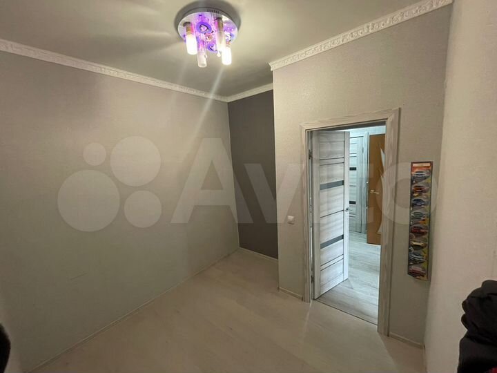 2-к. квартира, 40 м², 2/6 эт.