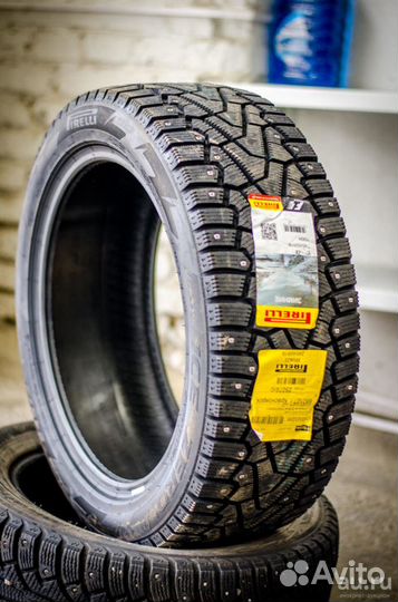 Pirelli Ice Zero 275/40 R20