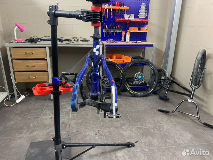 Рама Cube Hanzz pro 2012 S