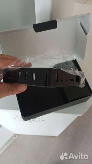 Smart box tv android 11, 1 8/128гб новая
