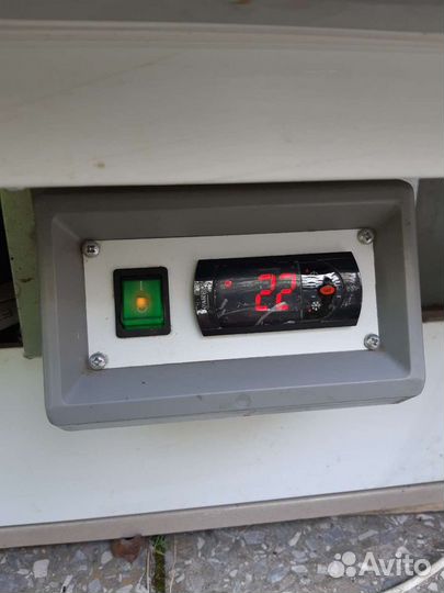 Холодильник витринный